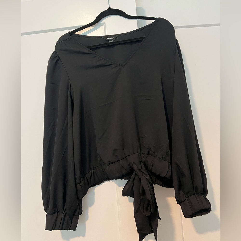 Express black long sleeve top